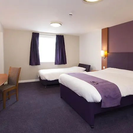Premier - Waterloo St 3*