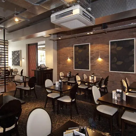 Premier - Waterloo St Hotel 3*
